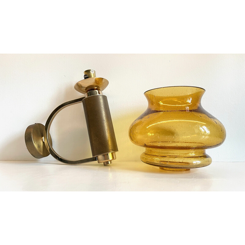 Vintage wall lamp in brushed brass and blown glass, 1990