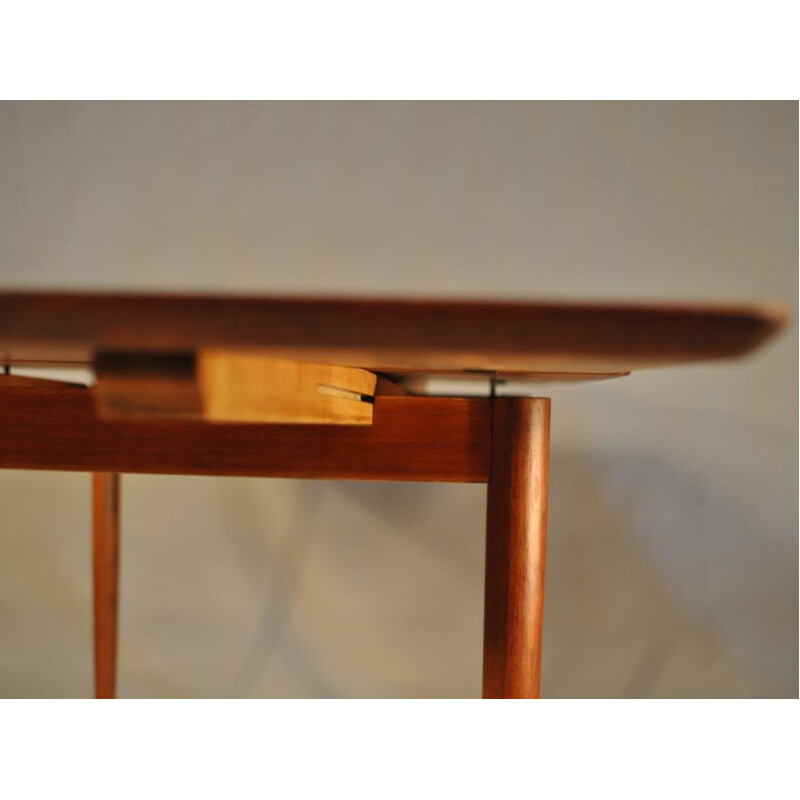 Ensemble de 4 chaises et table de salle à manger de Hans J. Wegner CH 30 - Chêne et teck - 1950