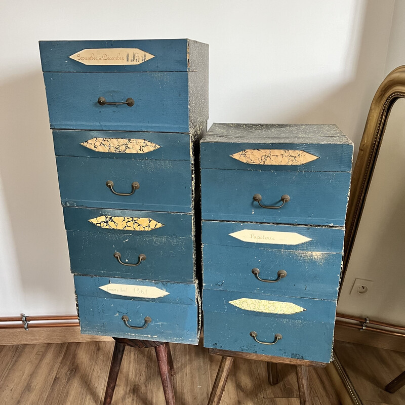 Lot of 7 vintage cardboard boxes