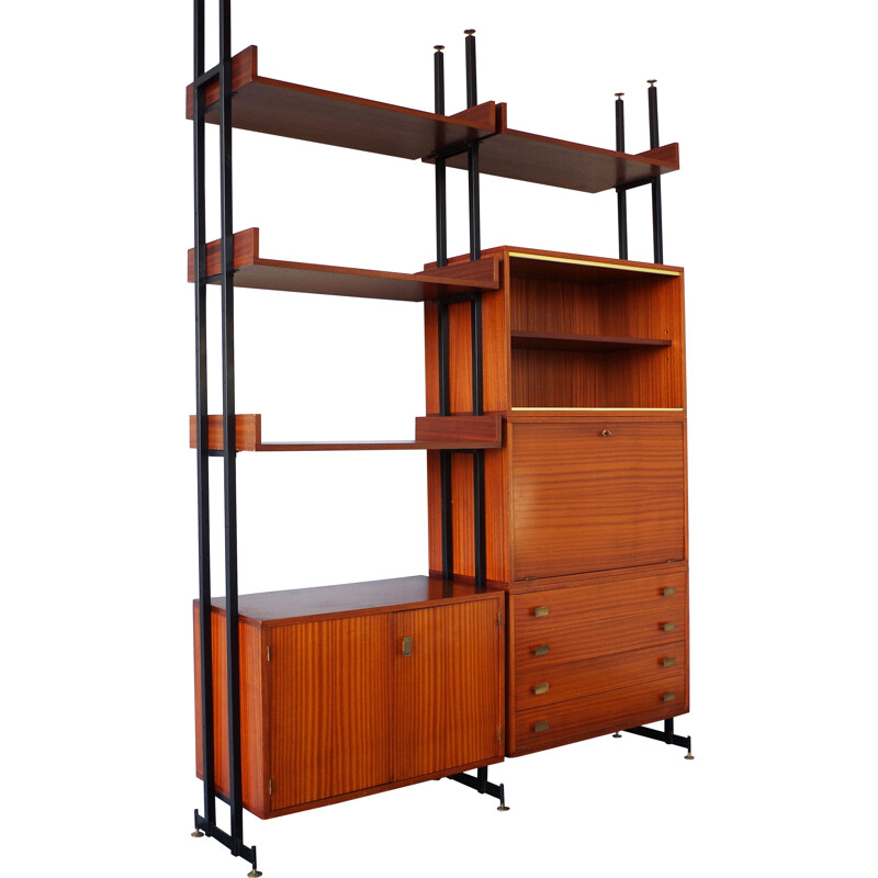 Adaptable set of teak shelving units - 1950s