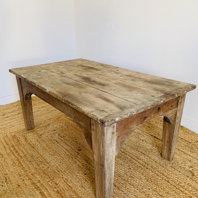 Vintage farm table convertible into coffee table