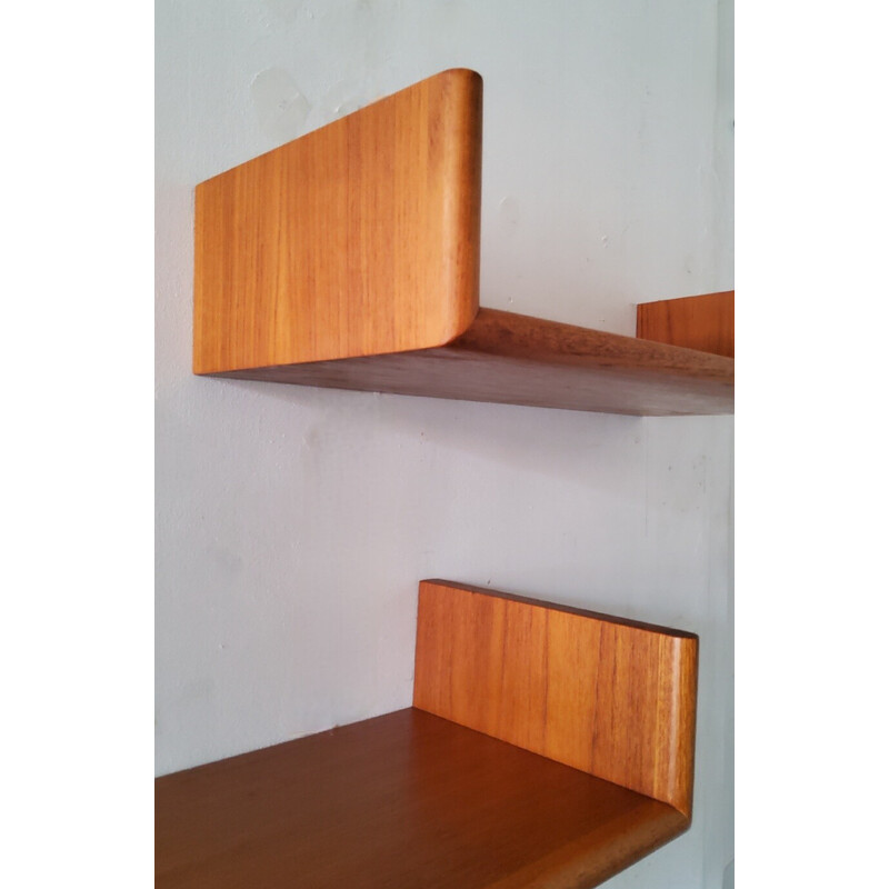 Pair of vintage floating wall shelves, 1960