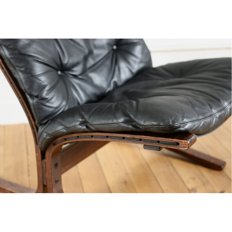 Fauteuil vintage Siesta avec ottoman en cuir par Ingmar Relling pour Westnofa, 1970