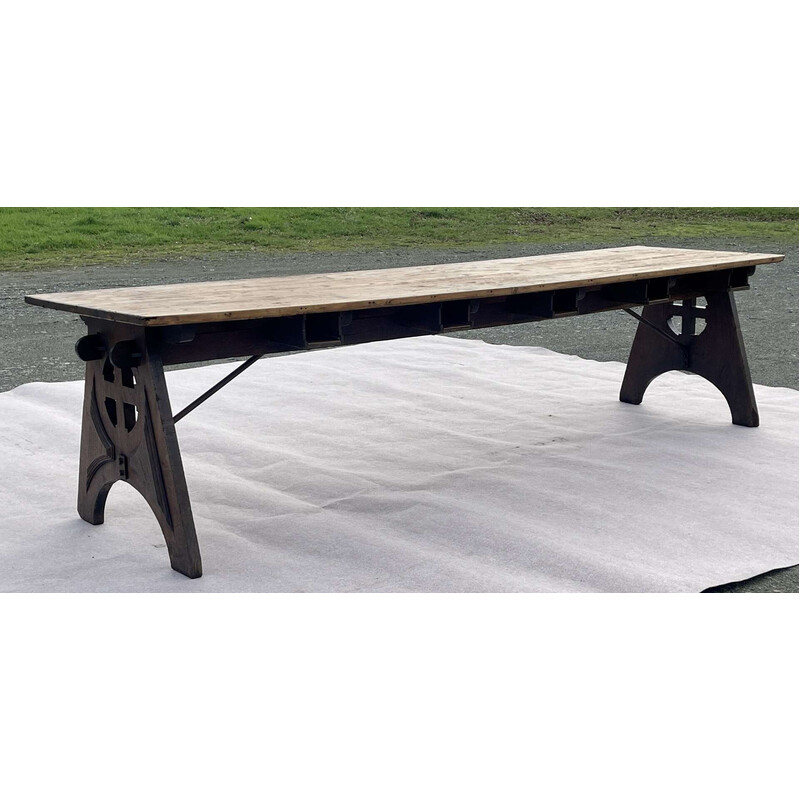 Vintage community table in oak and fir, 1930