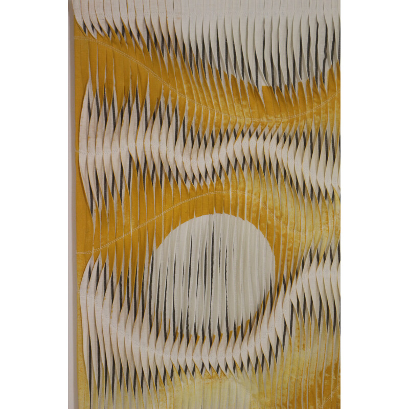 Tableau vintage effet de vague et de relief par plissage camaïeu de jaune