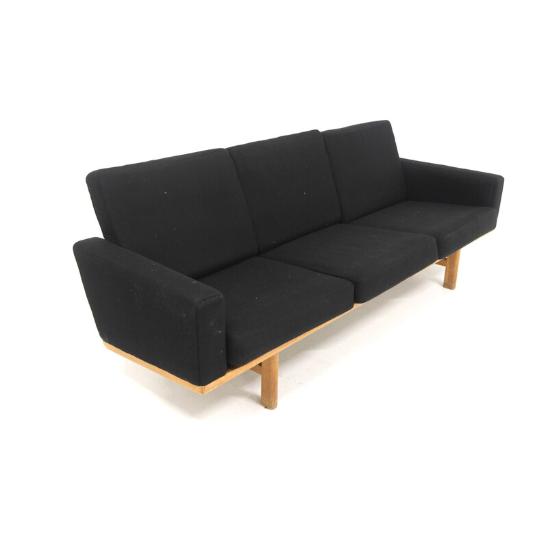 Vintage 3-seater sofa "GE-236" in solid oak and fabric by Hans J. Wegner for Getama, Denmark 1960