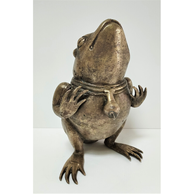 Vintage sculptural frog in patinated brass, 1960