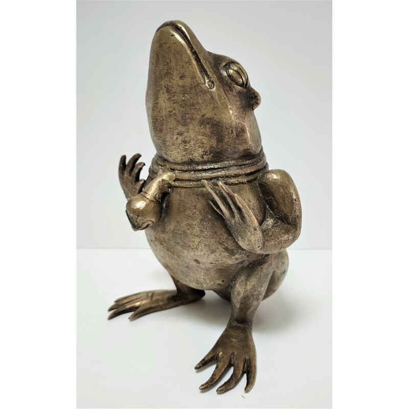 Vintage sculptural frog in patinated brass, 1960