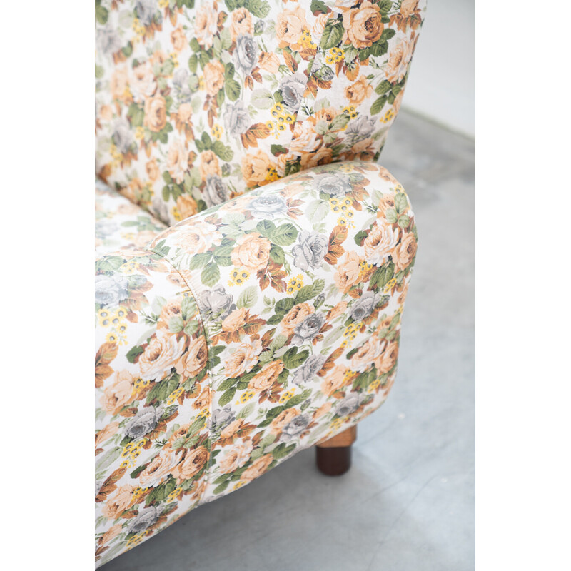 Vintage 2-seater sofa in wood and floral fabric, 1970