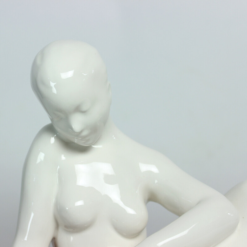 Vintage white porcelain sculpture for Jihokera, 1960