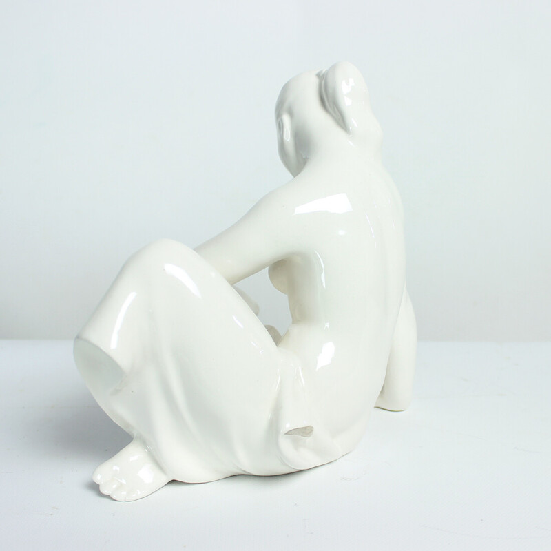 Sculpture vintage en porcelaine blanche pour Jihokera, 1960