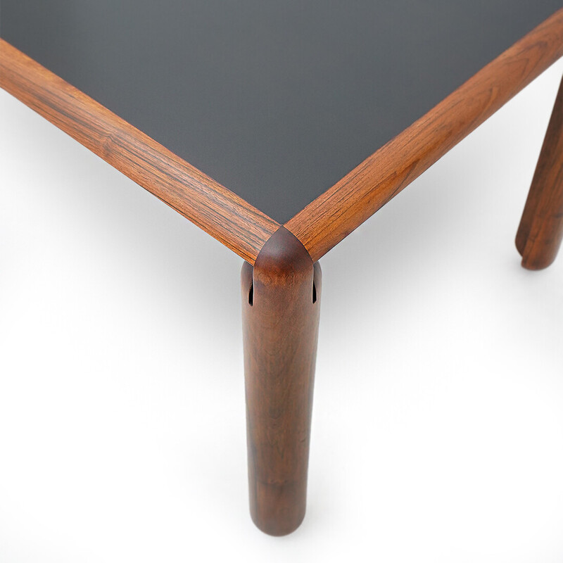 Vintage "781" rectangular dining table in walnut wood by Vico Magistretti for Cassina, Italy 1960