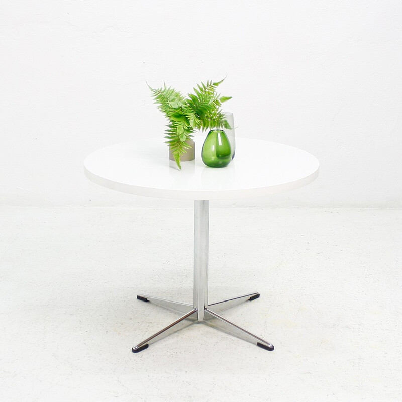 Round coffee table with a white melamine top - 1970s