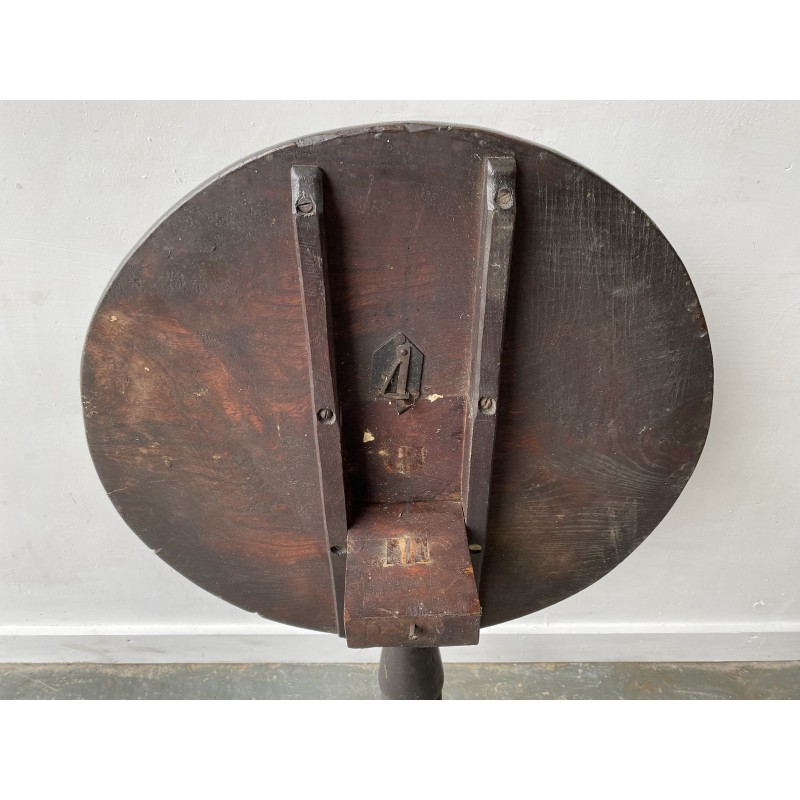 Mesa de apoio vintage em carvalho com tampo basculante