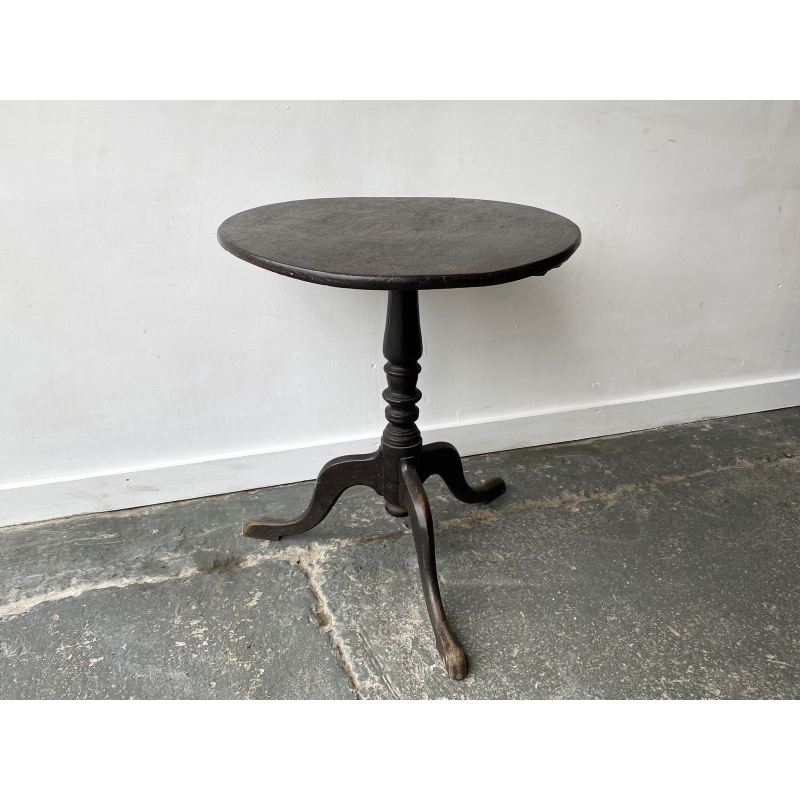 Vintage oak side table with tilting top