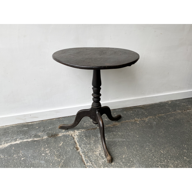 Vintage oak side table with tilting top