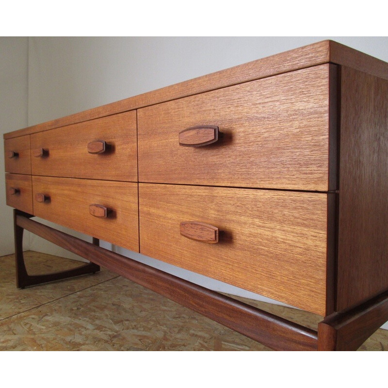 Long chest of drawers by Roger Bennett by E.Gome - 1960s