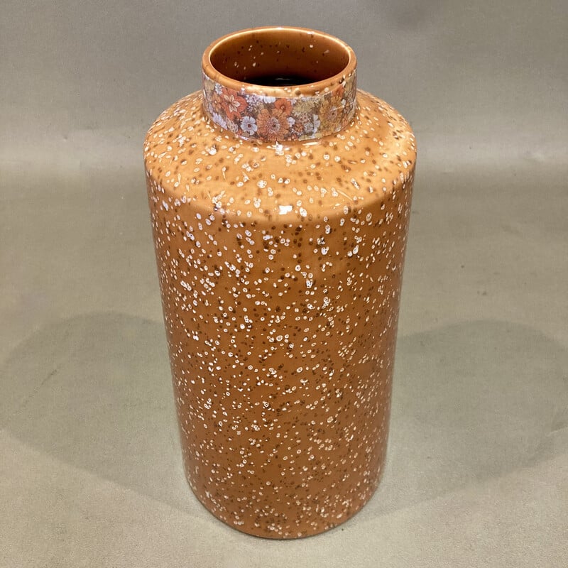 Jarrón de cerámica vintage hecho a mano