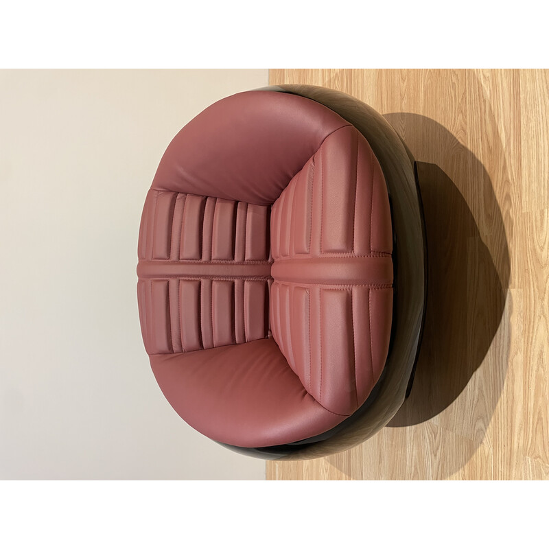 Vintage "Pod" armchair in fiberglass and leather by Mario Sabot, Italy 1968