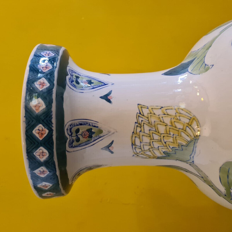 Jarrón vintage de porcelana china con decoración floral, China