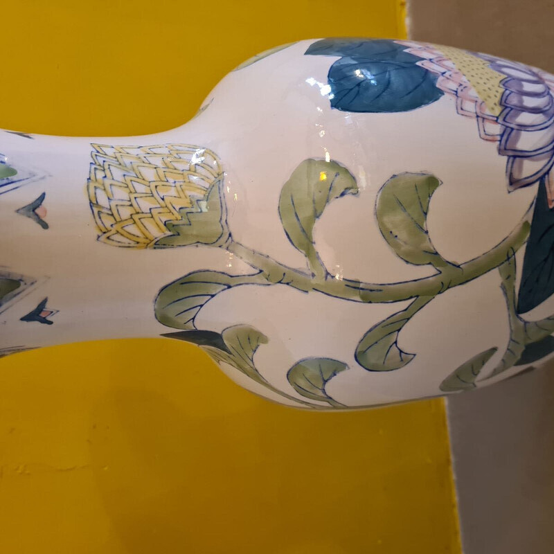 Jarrón vintage de porcelana china con decoración floral, China