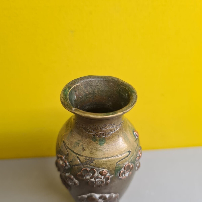 Vase vintage en bronze et incrusté de cuivre d'époque Meji, Japon