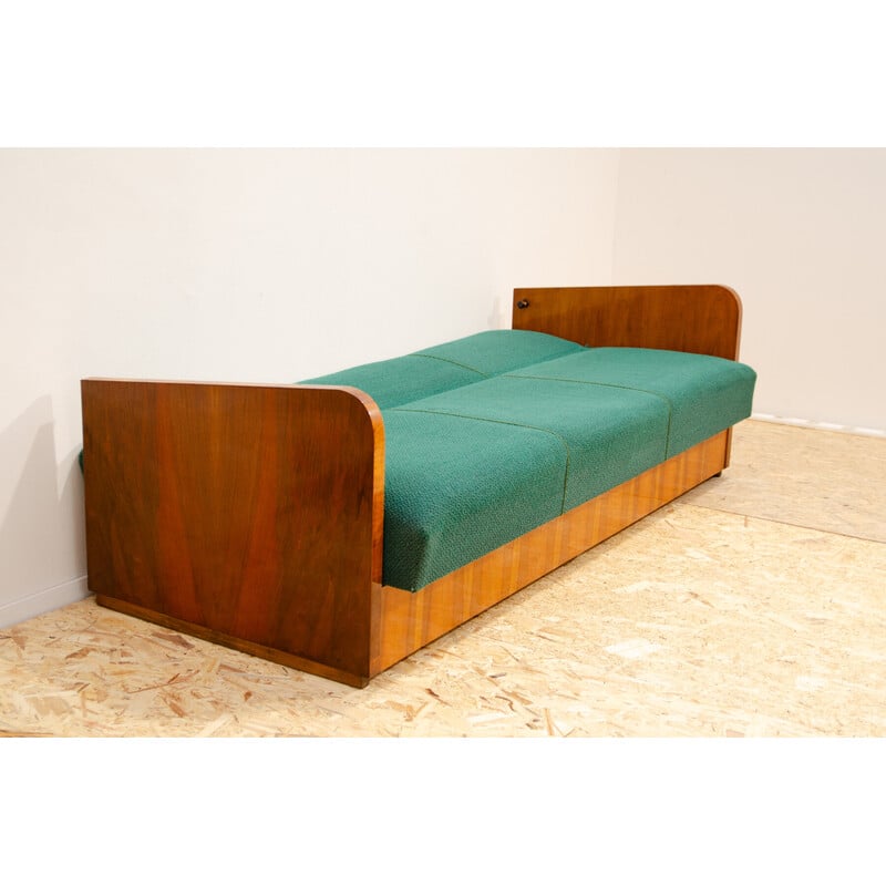 Sofá-cama vintage em madeira e folheado a nogueira para Up Závody, Checoslováquia 1950