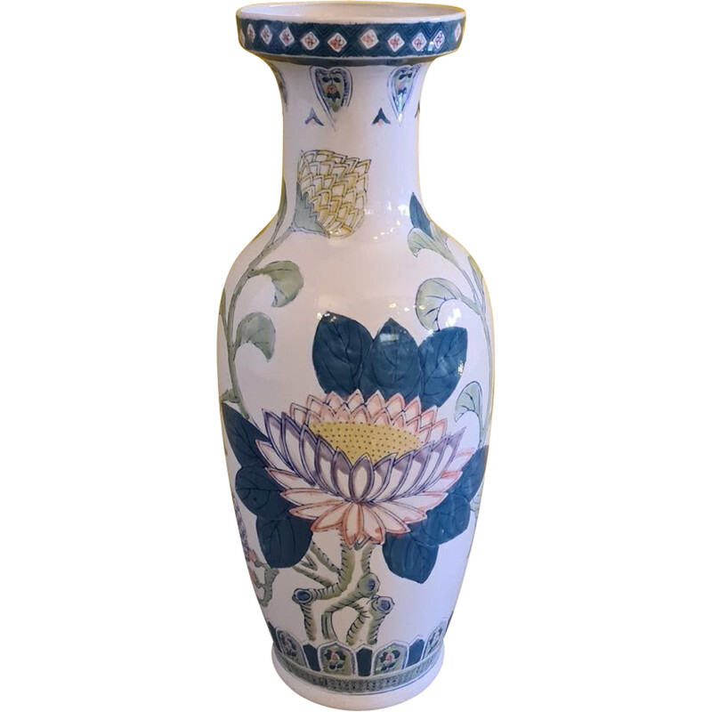 Vase vintage en porcelaine chinoise à décor floral, Chine