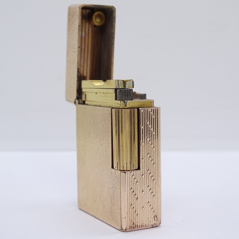 Vintage luxury lighter with yellow gold plating for S.T. Dupont