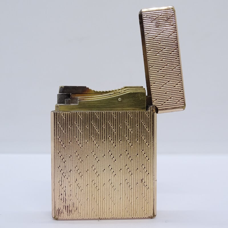 Briquet de luxe vintage avec placage en or jaune pour S.T. Dupont