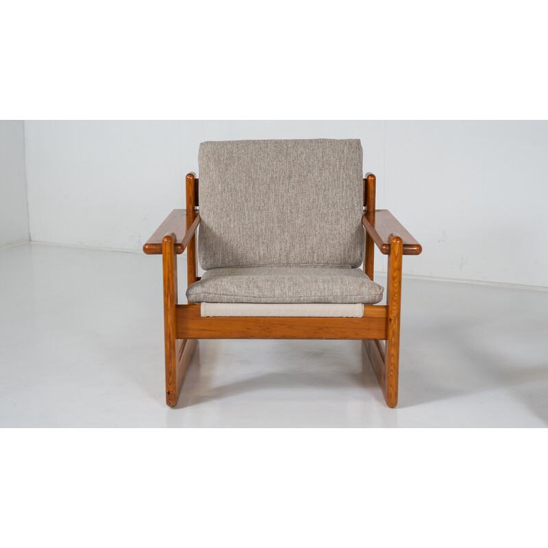 Paire de fauteuils vintage modernes