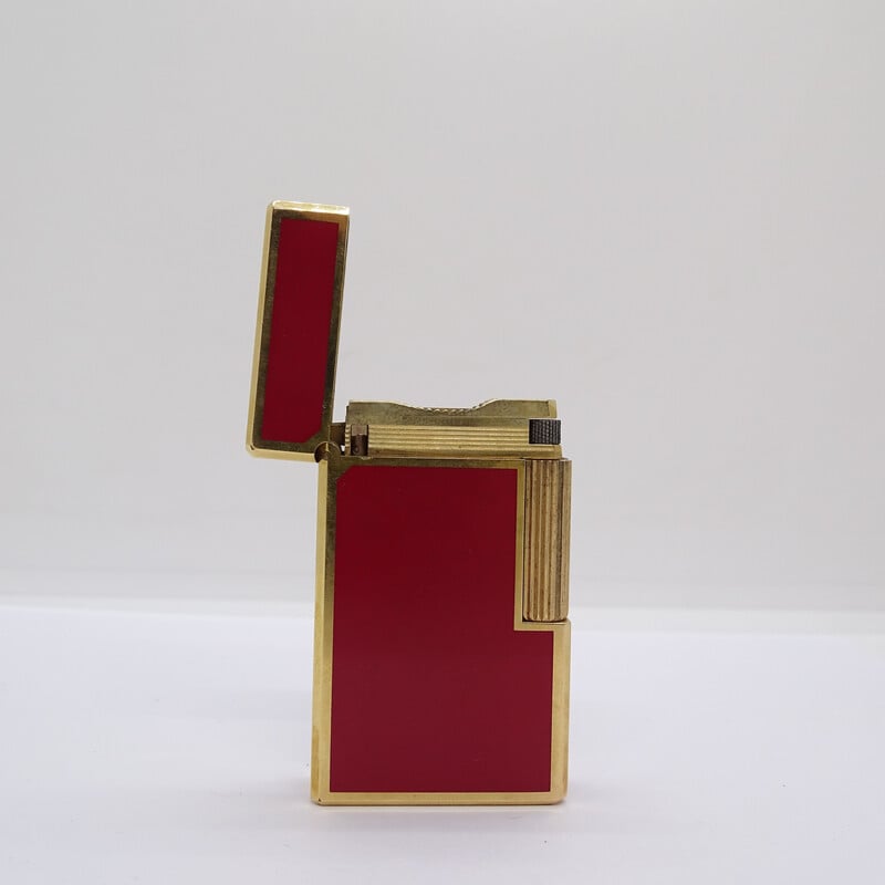 Vintage gold-plated and Chinese lacquer Gatsby lighter for S.T. Dupont, France