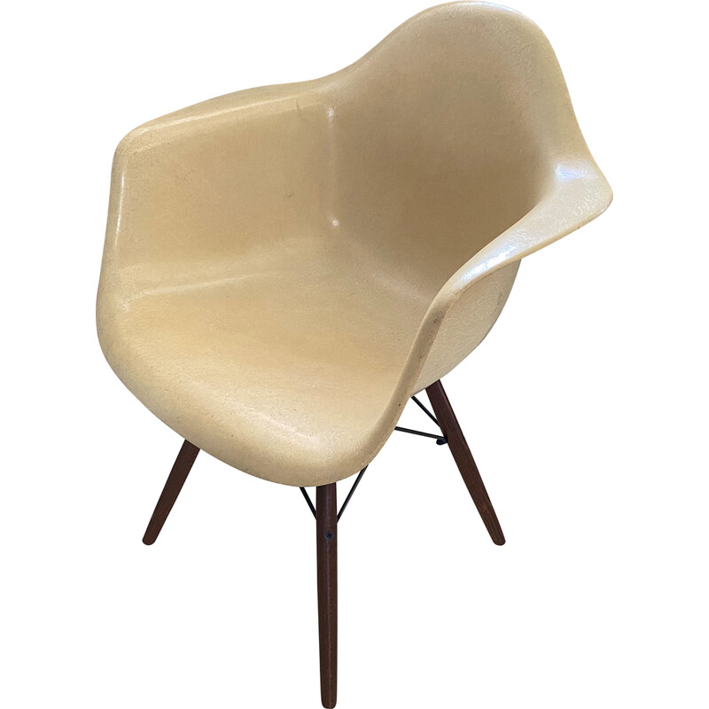 Vintage armchair, Daw in fiberglass by Charles and Ray Eames for Zénith, 1950