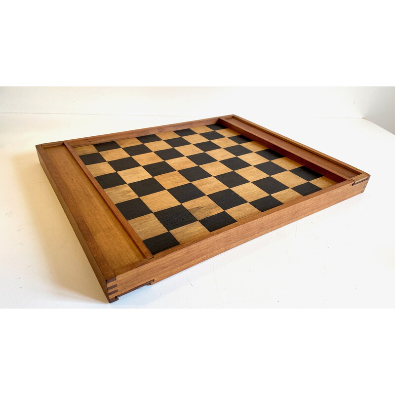 Vintage wooden checkers game with dovetail assembly