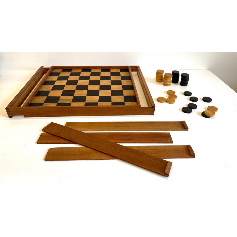 Vintage wooden checkers game with dovetail assembly