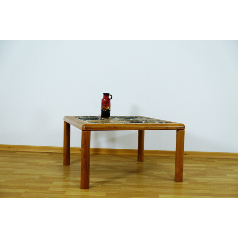 Teak coffee table with hairpin legs by Tou Poulsen for Haslev - 1960s