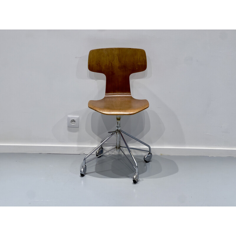 Vintage swivel chairs model 3113 by Arne Jacobsen for Fritz Hansen, 1960