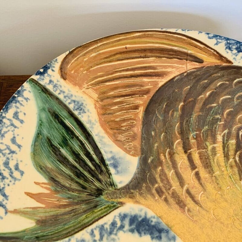 Vintage ceramic dish with fish decoration from Puigdemont, Spain 1960