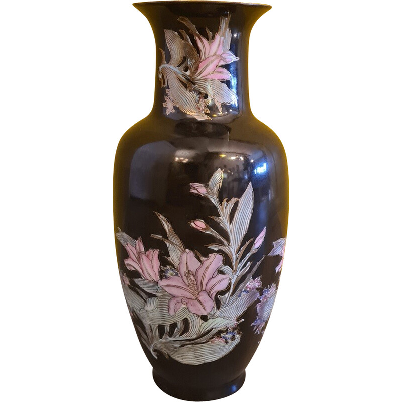 Vase vintage en porcelaine chinoise par Qianlong Nian Zhi, 1970