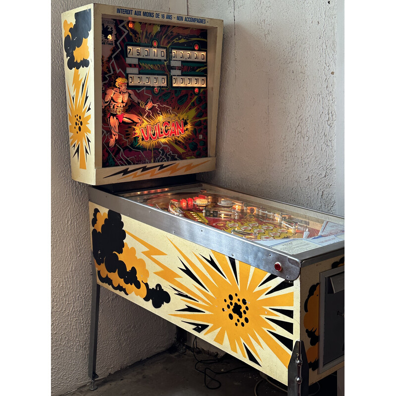 Vintage Vulcan pinball machine for Gottlieb and Co., Chicago 1977