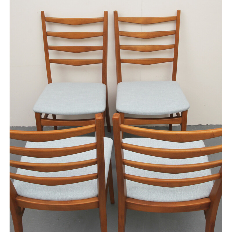 Set of 4 dining chairs in beechwood - 1950s