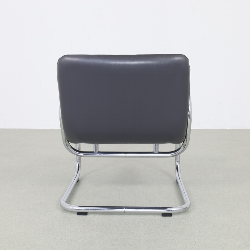 Cadeira de braços vintage com estrutura tubular cromada, 1970