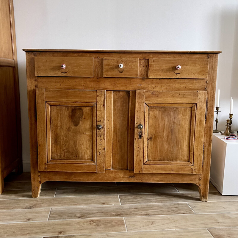 Buffet vintage en bois massif et laiton, France