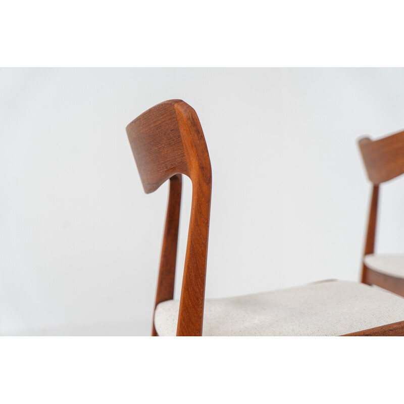 Conjunto de 4 cadeiras de jantar vintage em teca maciça de Henning Kjaernulf para Korup Stolefabrik, Dinamarca 1960
