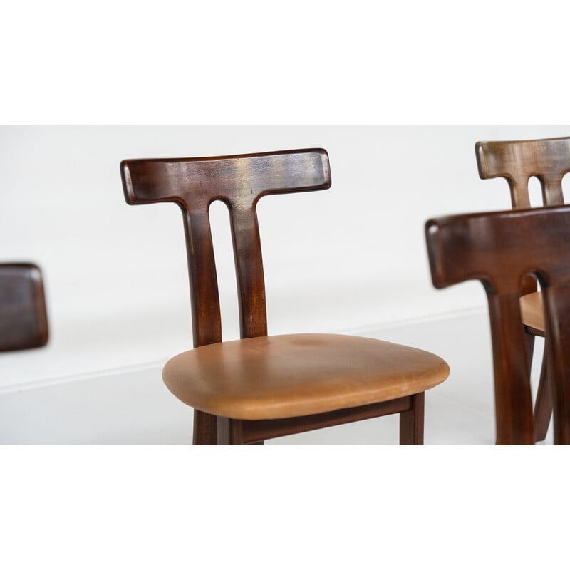 Set of 8 vintage "T" chairs, 1960