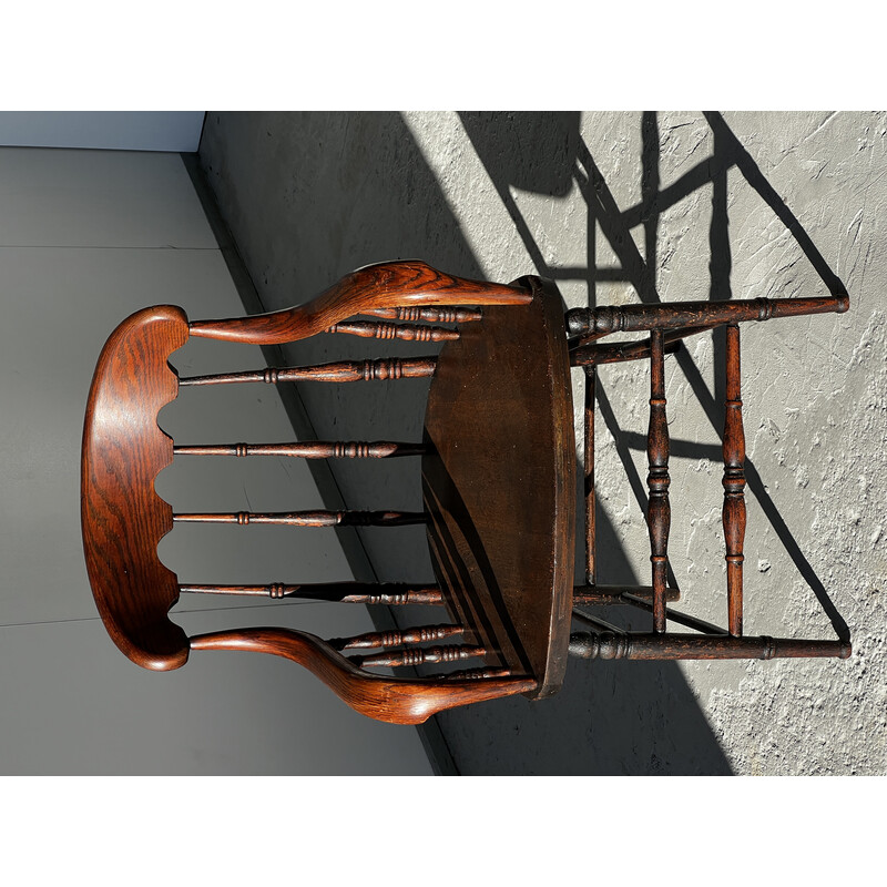 Vintage Windsor fauteuil in gedraaid en gesneden hout