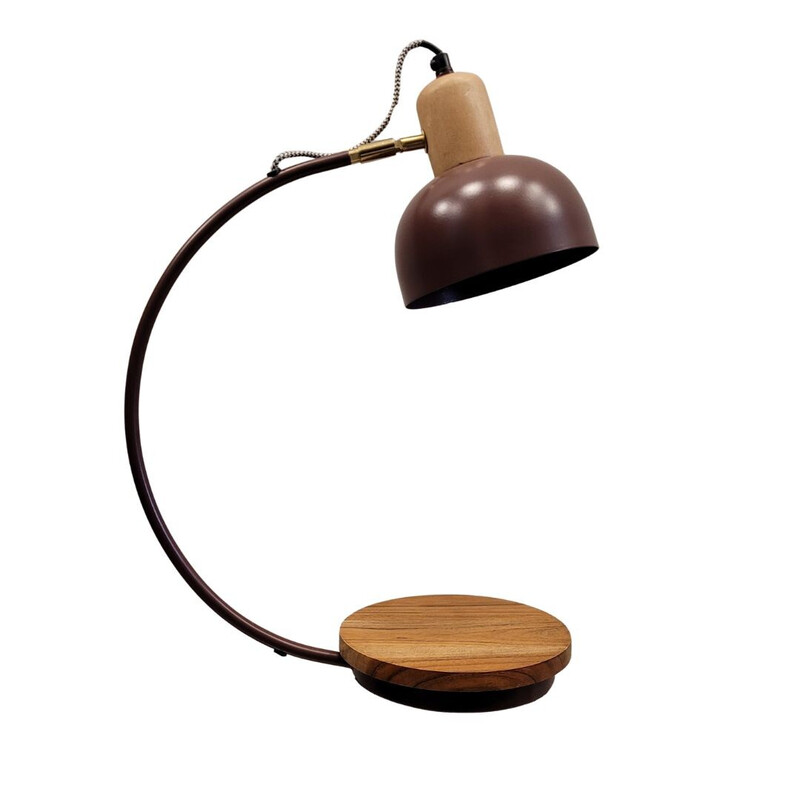 Vintage iron and mango wood table lamp