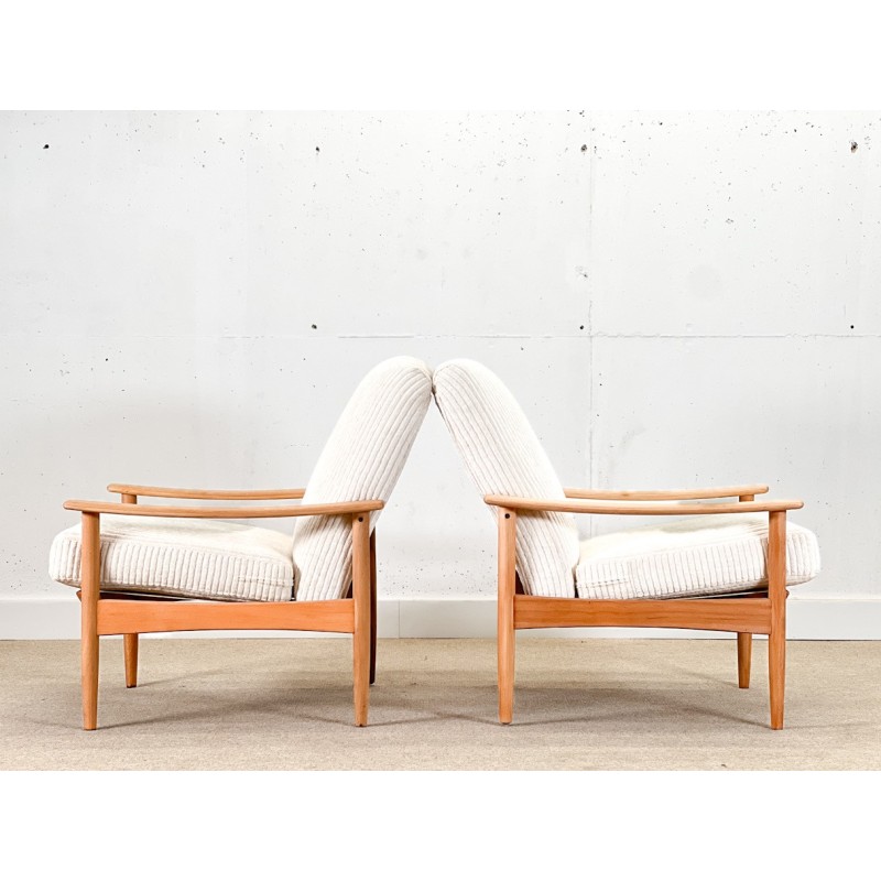 Pair of vintage elm wood armchairs by Guy Rogers, 1960