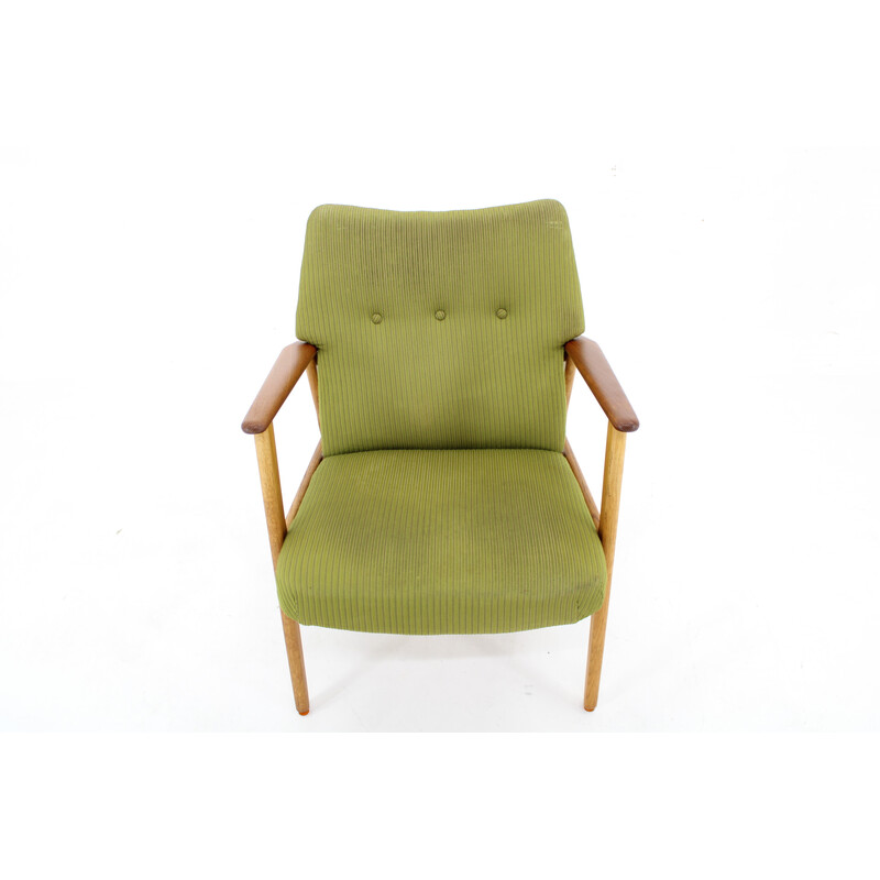 Vintage teak and oak armchair by Kurt Olsen, Denmark 1960