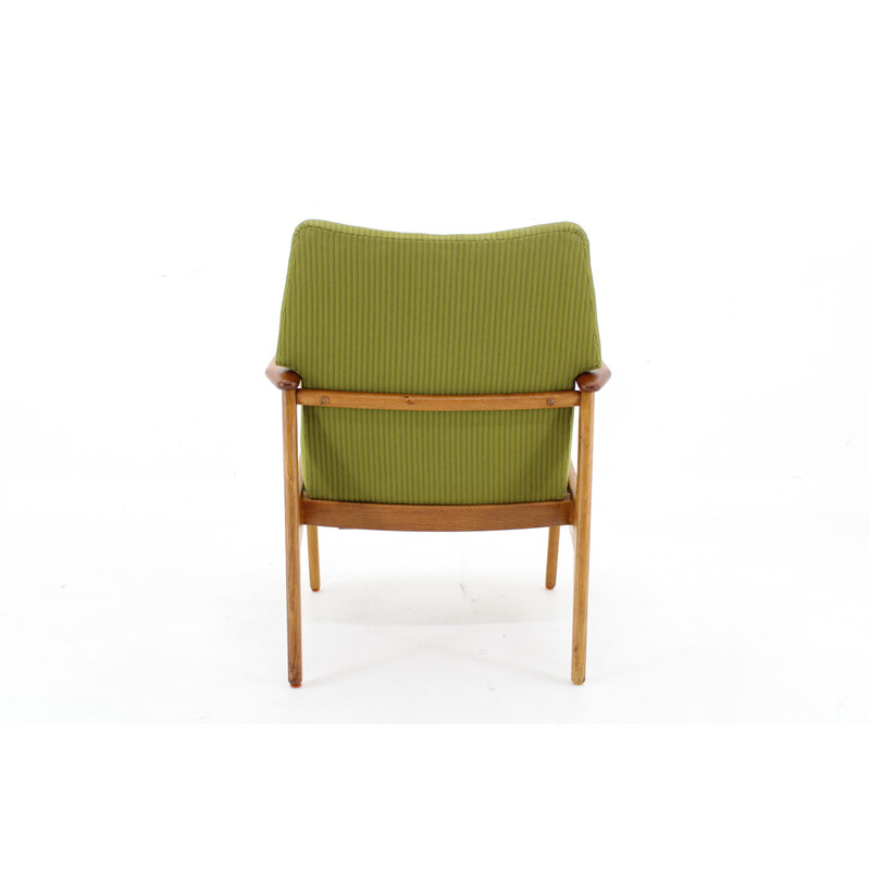 Vintage teak and oak armchair by Kurt Olsen, Denmark 1960